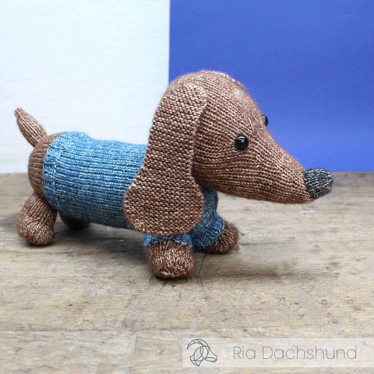 DIY Knitting Kit – Ria Dachshund