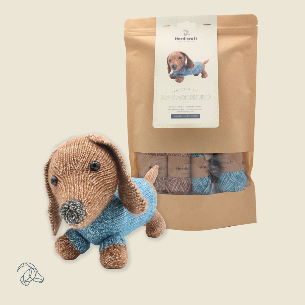 DIY Knitting Kit – Ria Dachshund