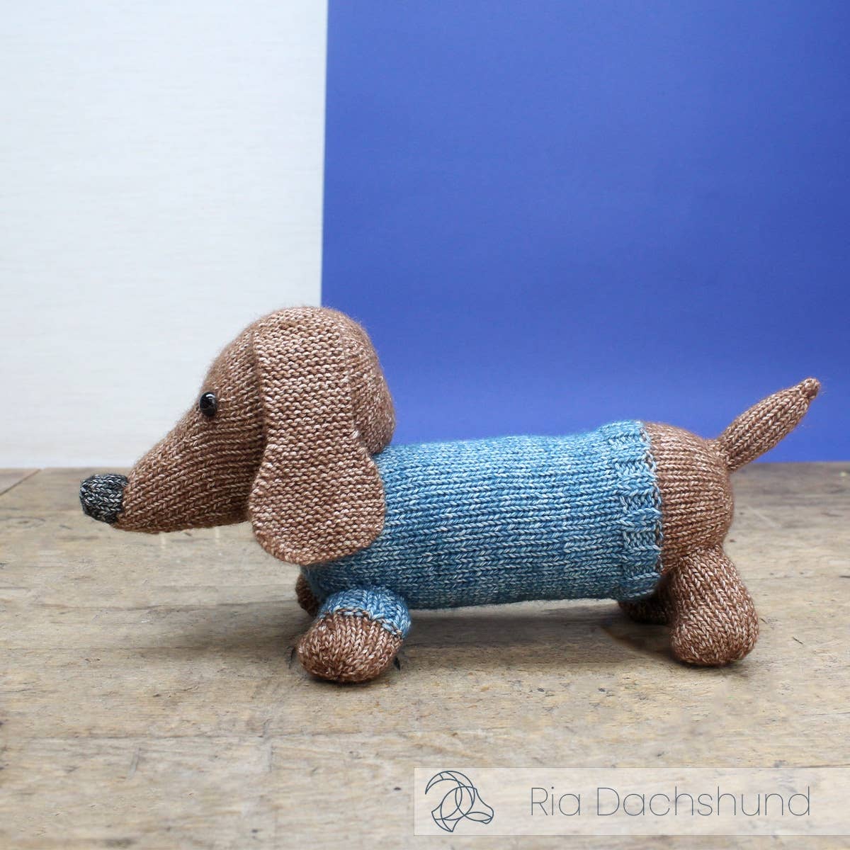 DIY Knitting Kit – Ria Dachshund