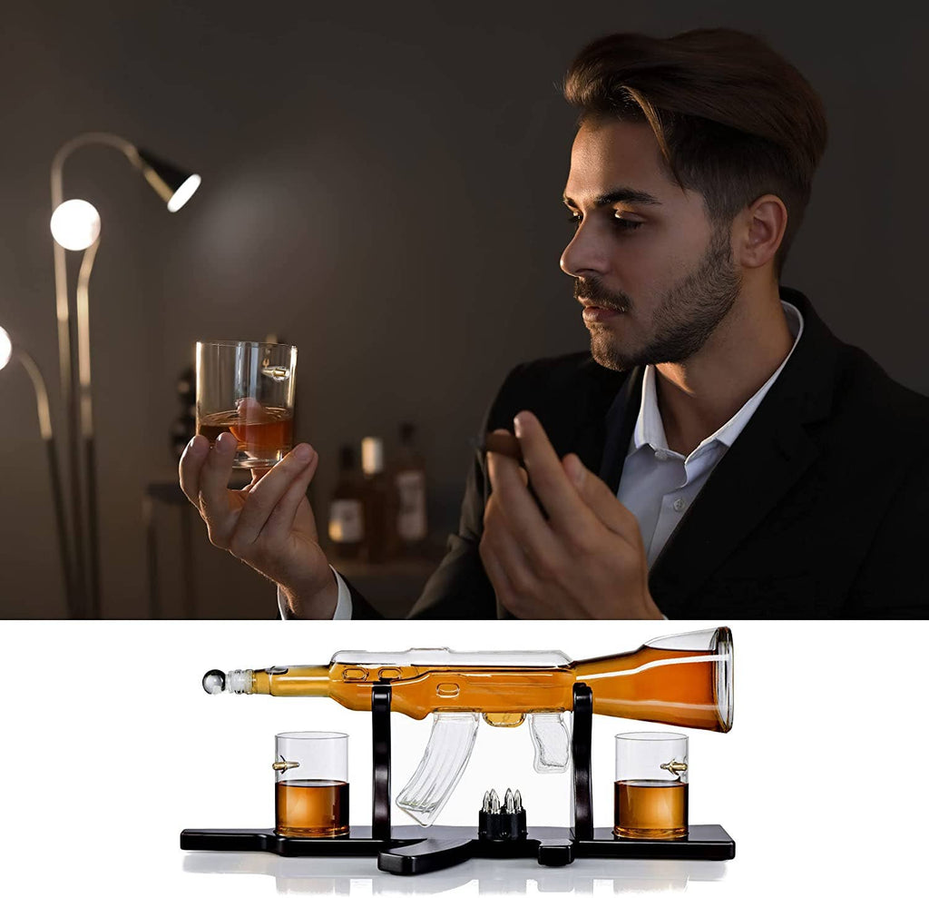 Bezrat Gun Decanter With 2 Glasses