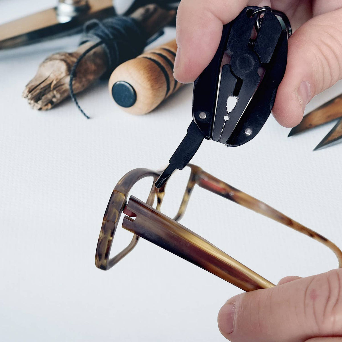 Beetle Mini Pliers – Keychain Multi-Tool