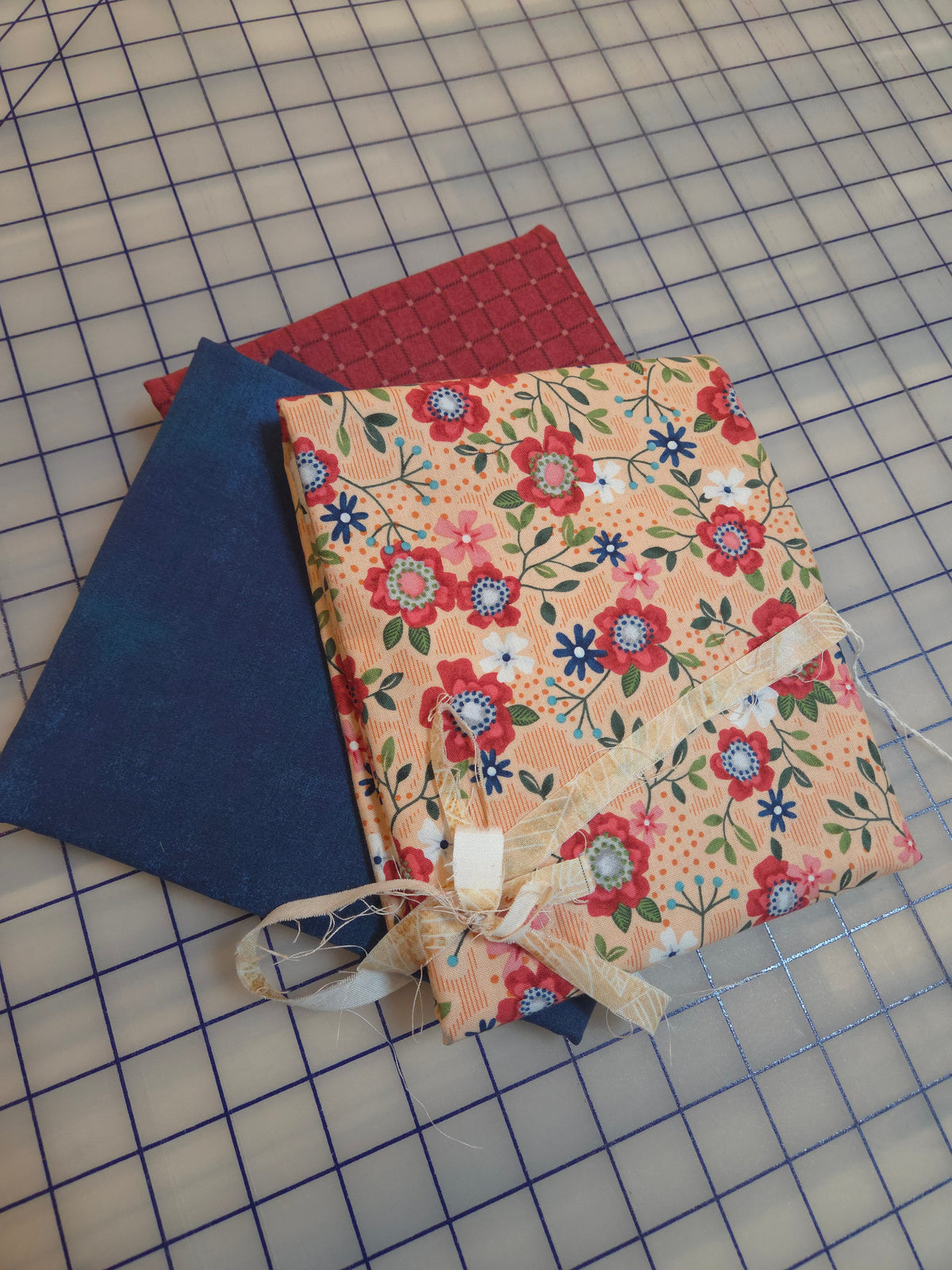 3-Yard Bundle - Red/Blue Floral