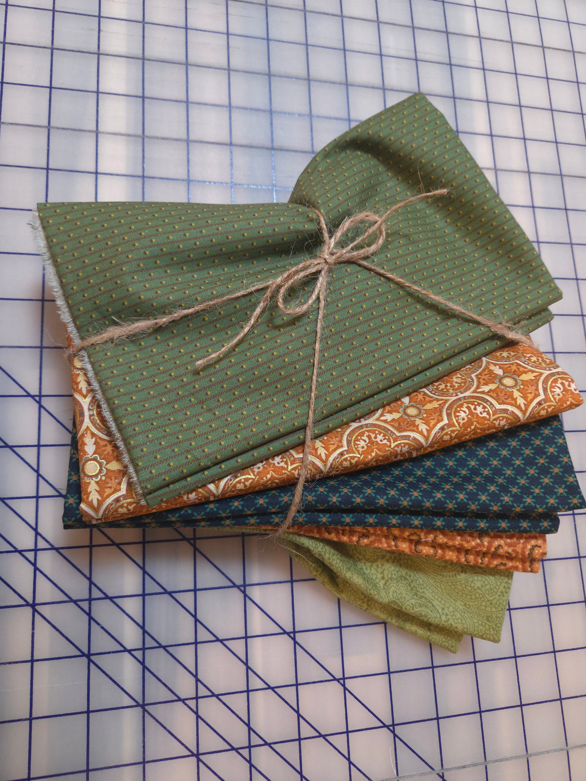 5-Yard Bundle - Every Heart Beats True
